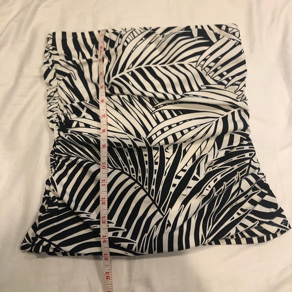 Tommy Bahama Bandini Top - Picture 8 of 8